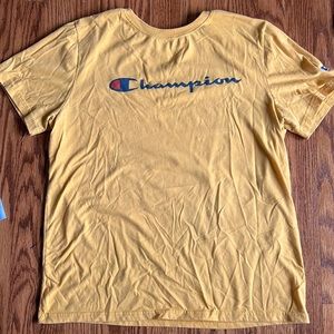 T-shirt champion